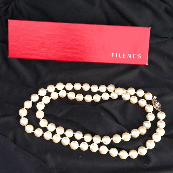 34” Pearl Necklace - Picture 5 of 5